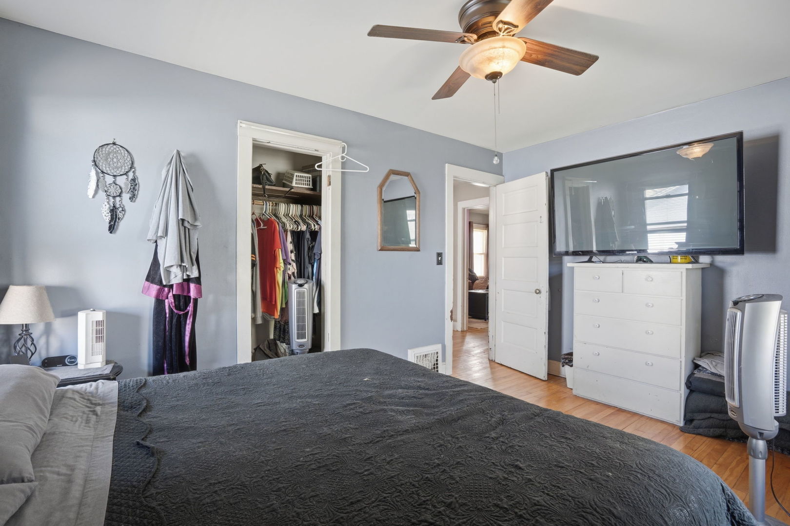 Gallery Image 13