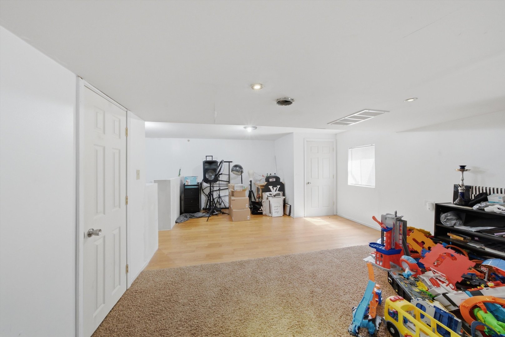 Gallery Image 18