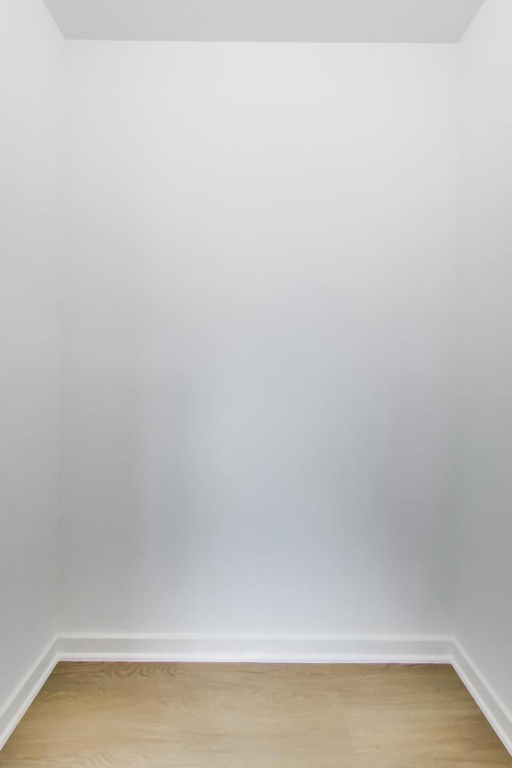 Gallery Image 21