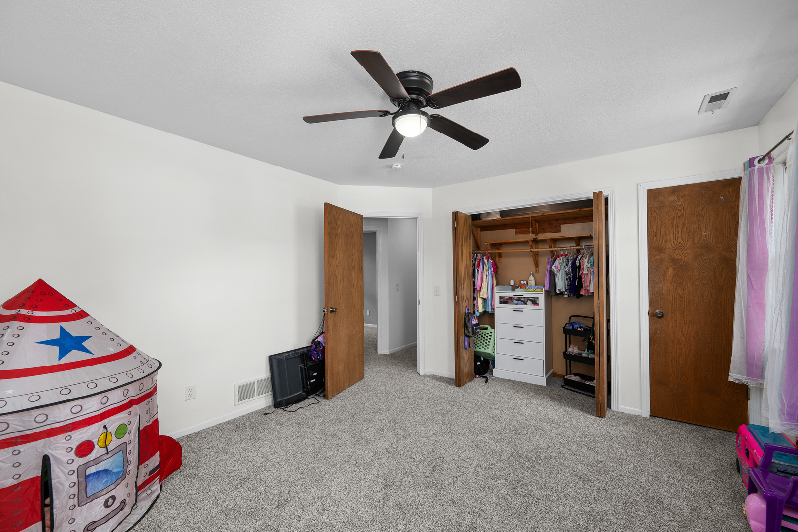 Gallery Image 19