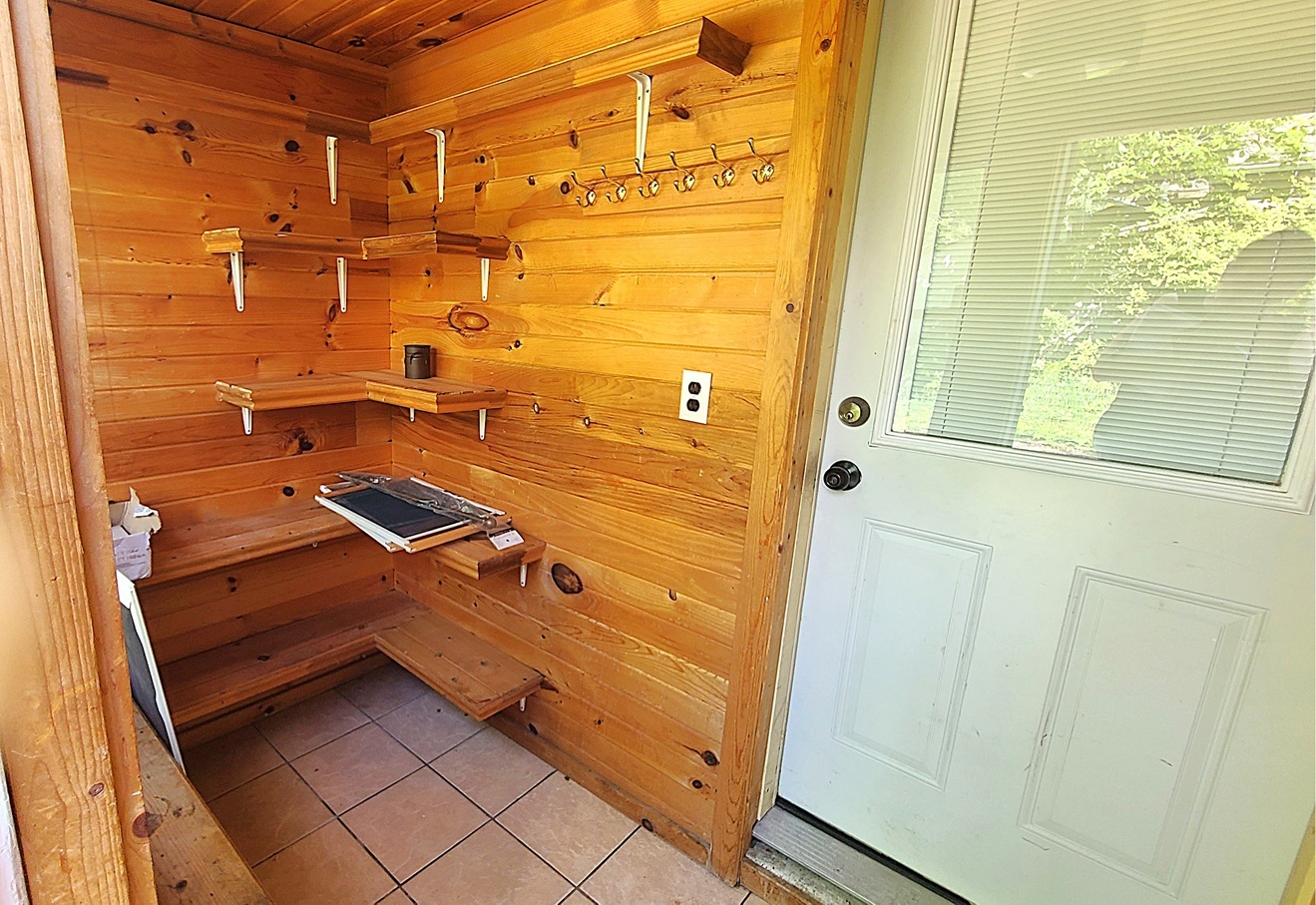 Gallery Image 15