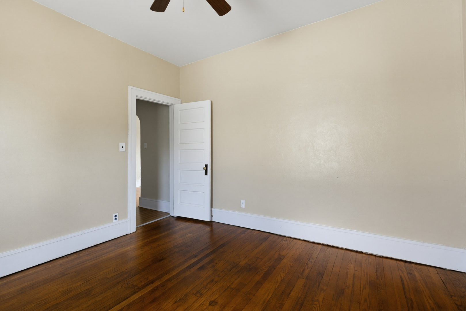 Gallery Image 18