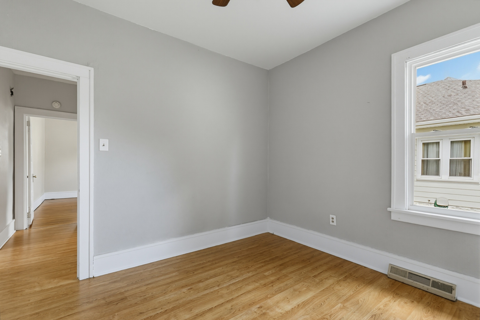 Gallery Image 16