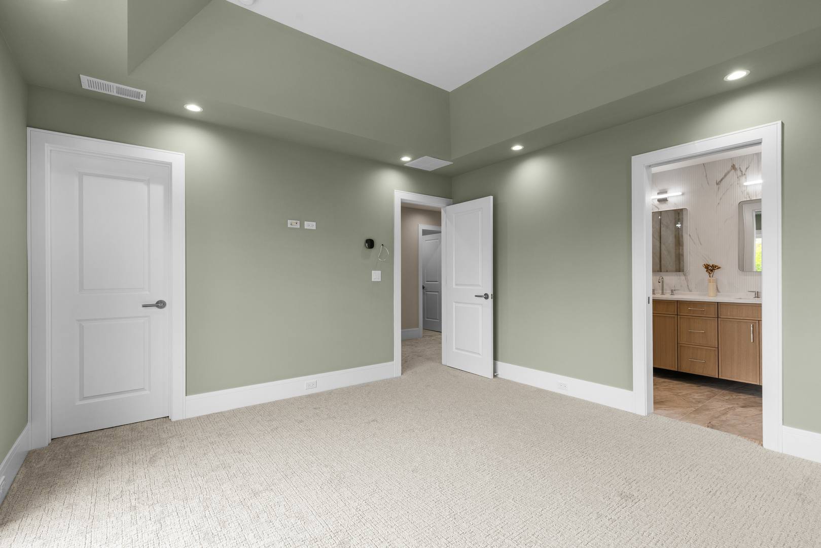 Gallery Image 19