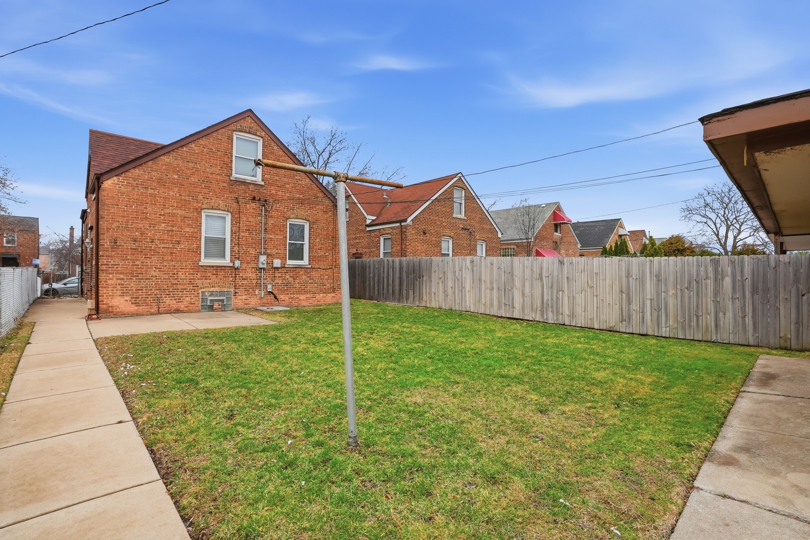 Gallery Image 13