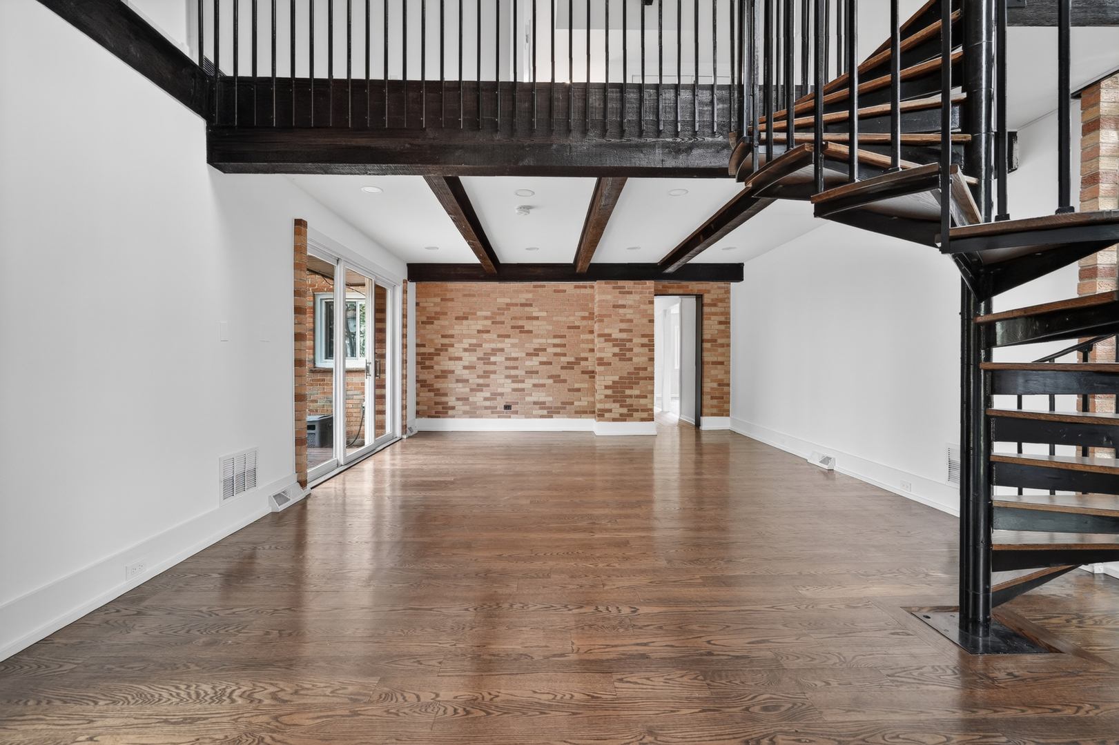 Gallery Image 17