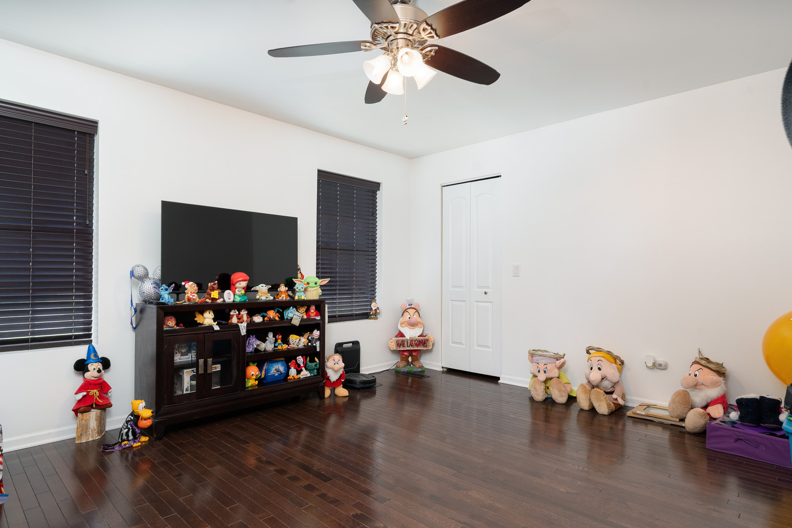 Gallery Image 32