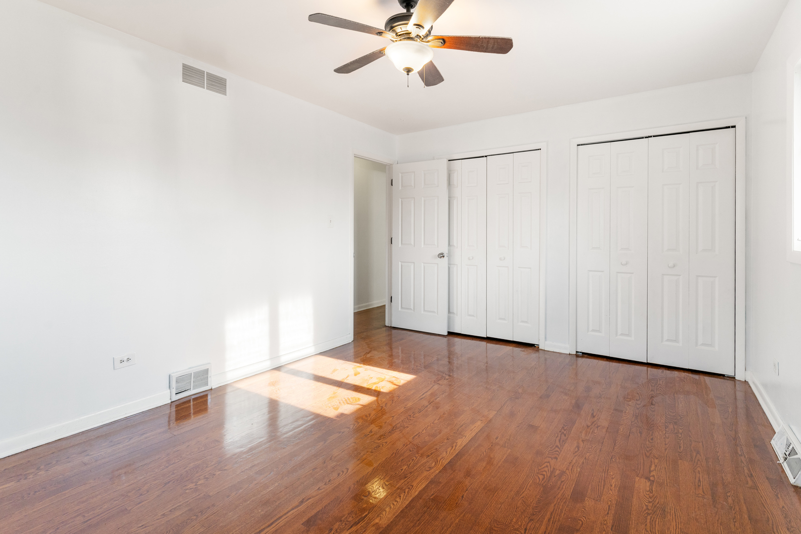Gallery Image 19