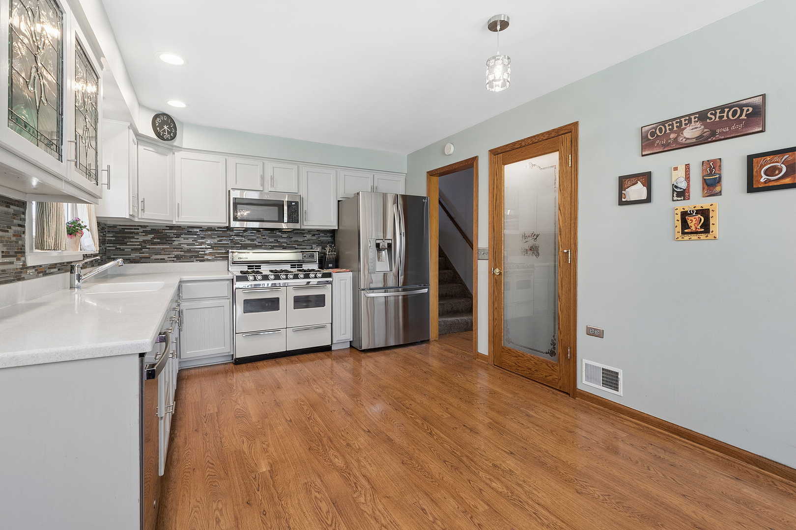 Gallery Image 15