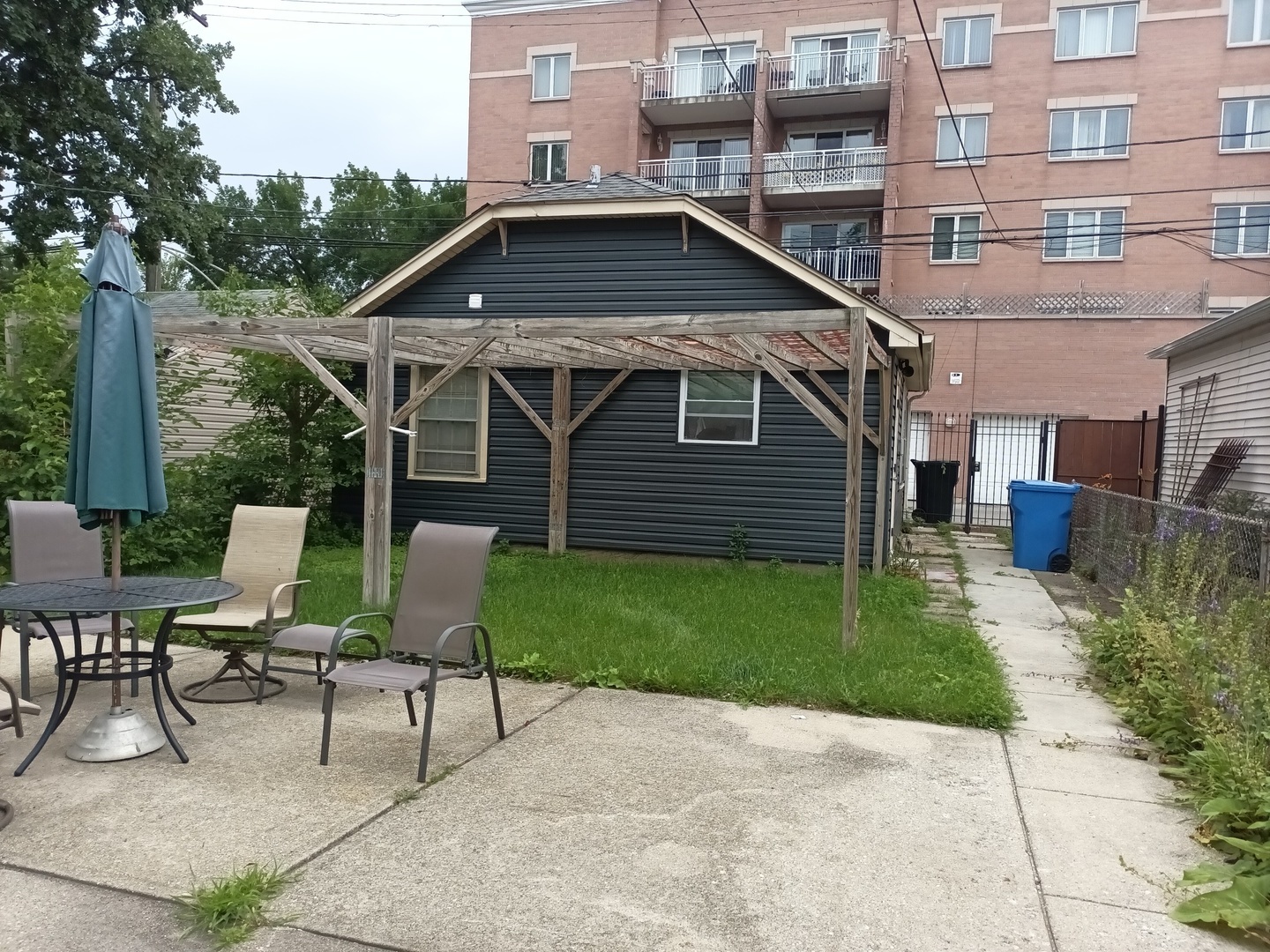 Gallery Image 18