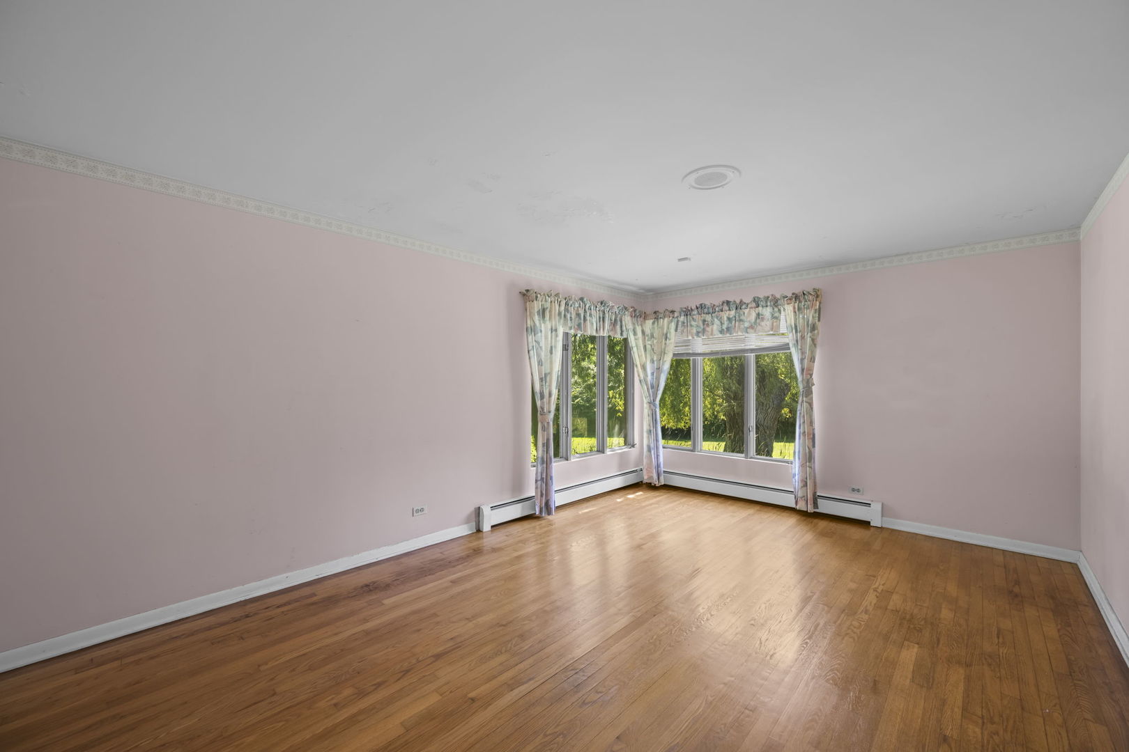 Gallery Image 16