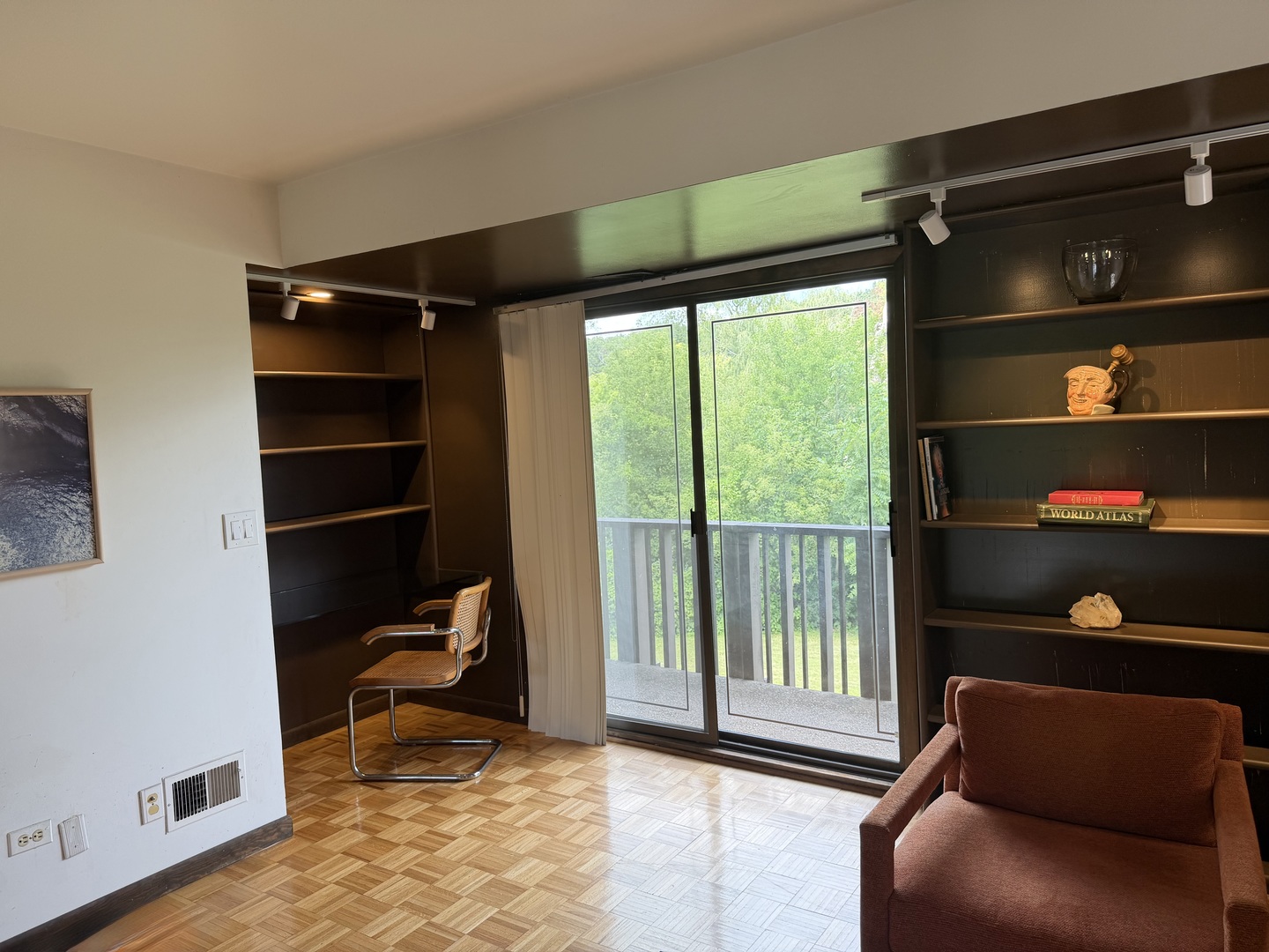Gallery Image 9