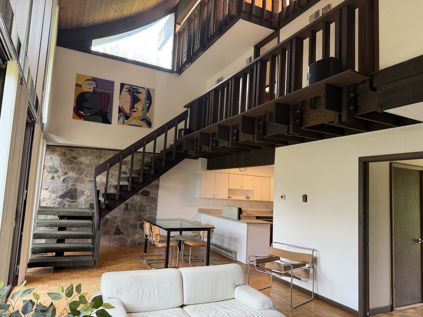 Gallery Image 14