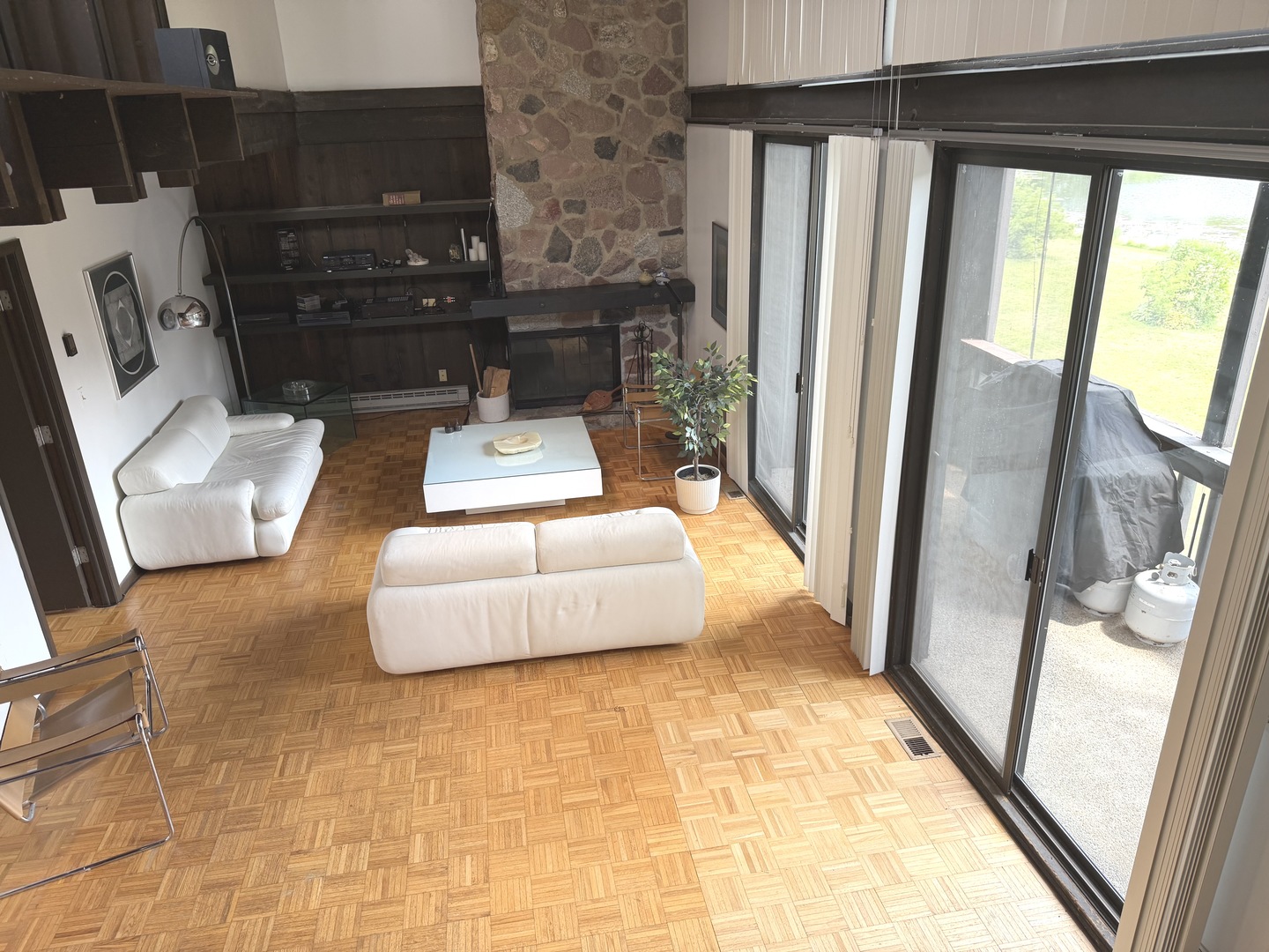 Gallery Image 10