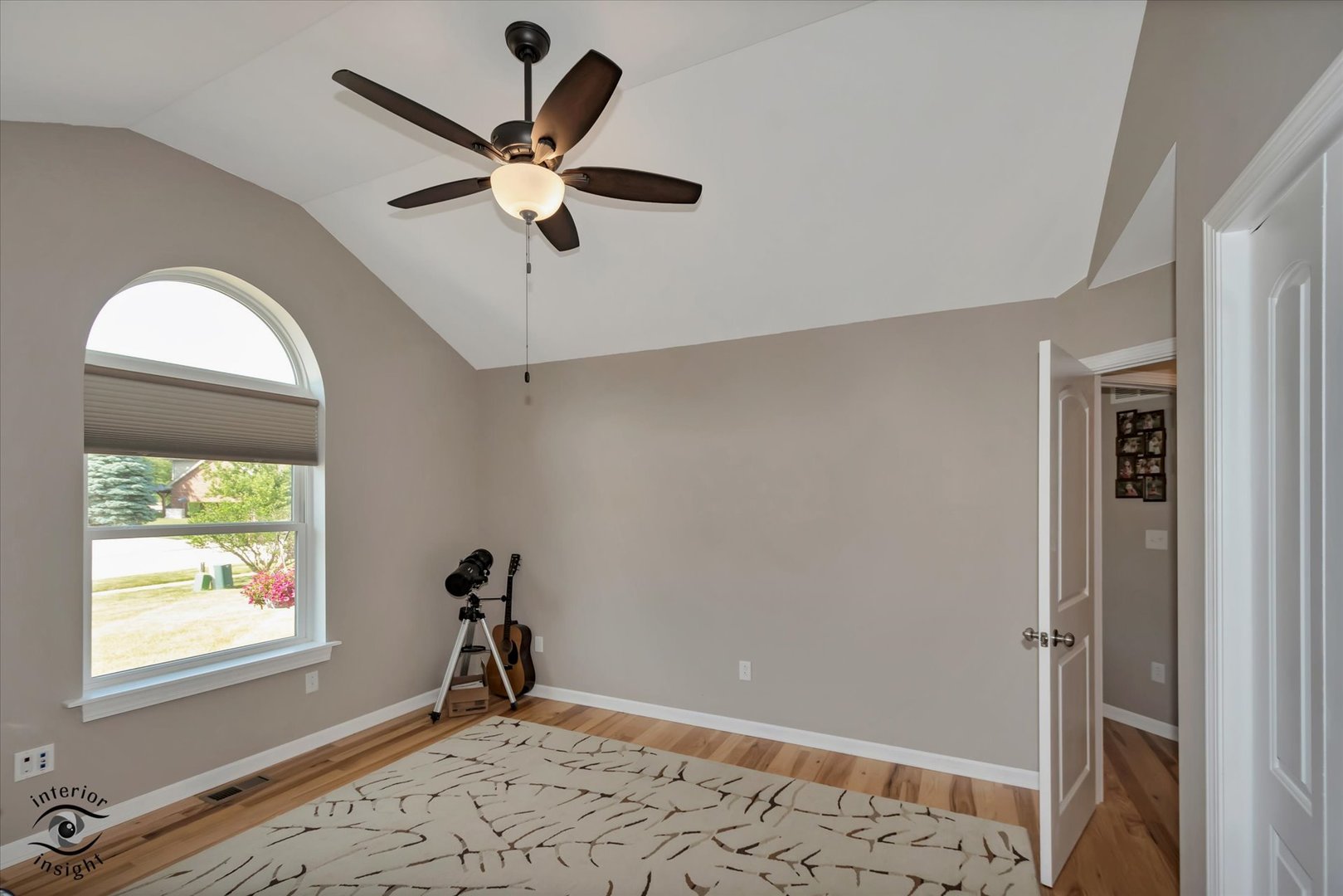 Gallery Image 12