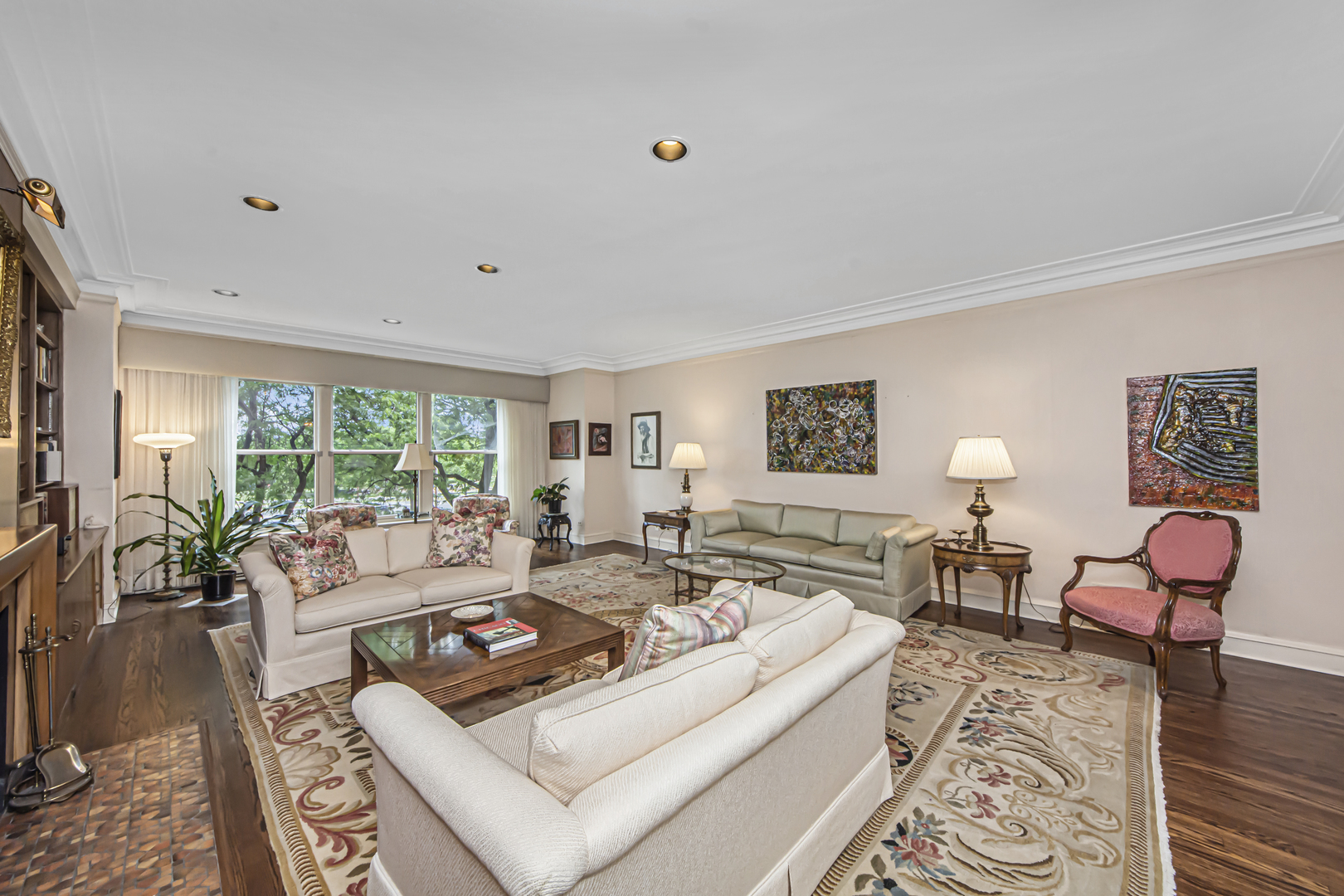 Gallery Image 9