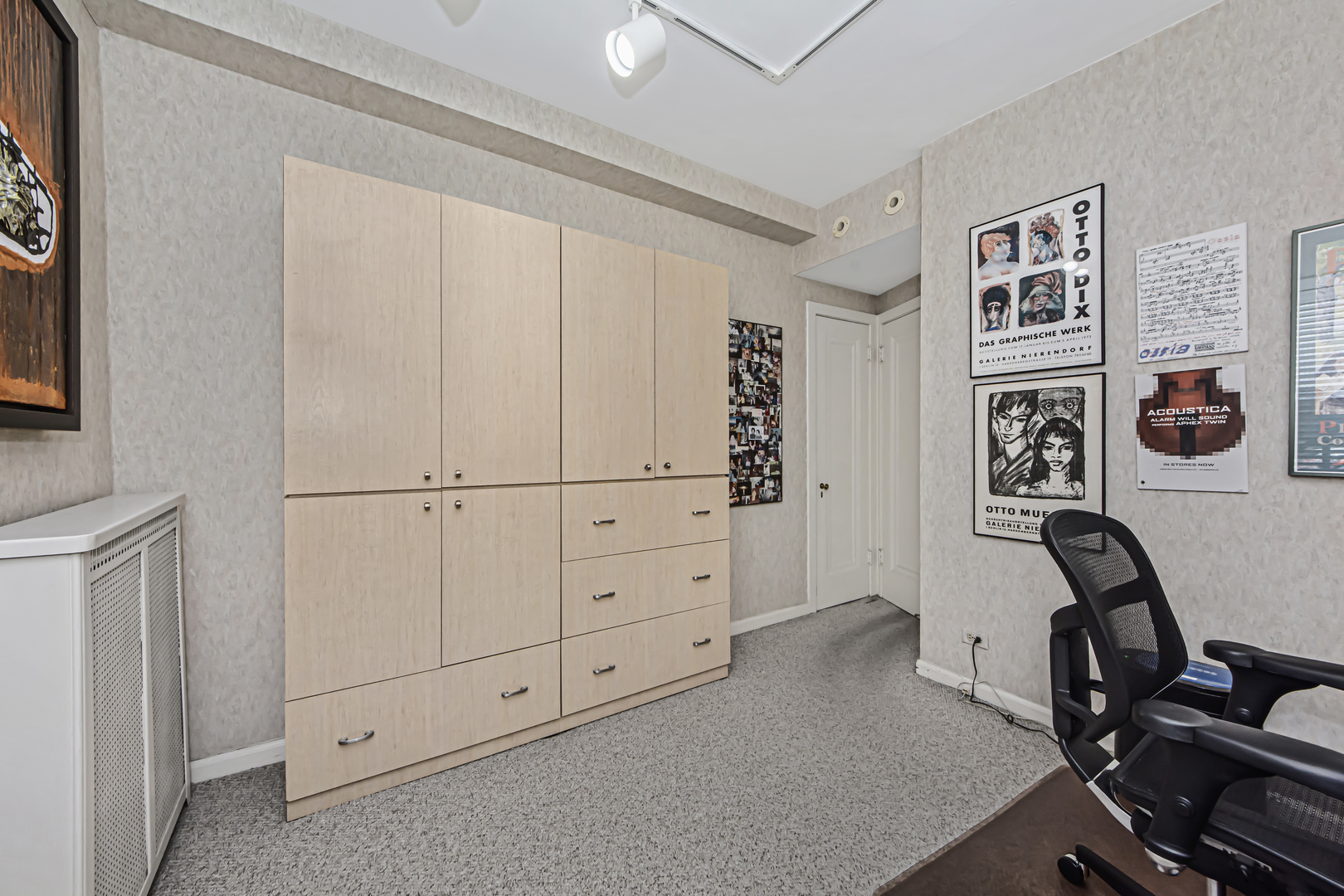 Gallery Image 36