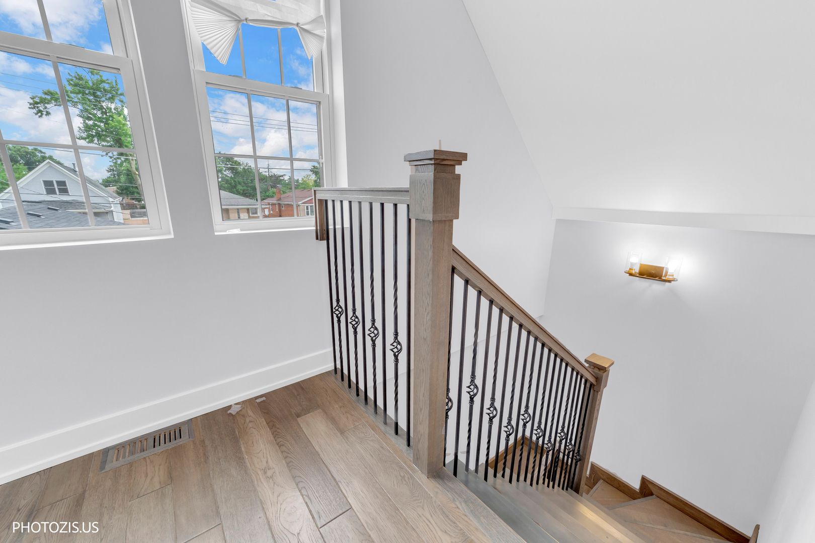 Gallery Image 13