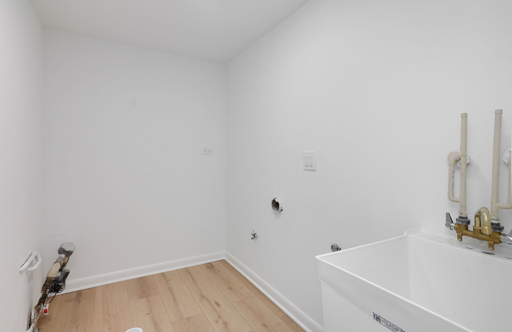 Gallery Image 16
