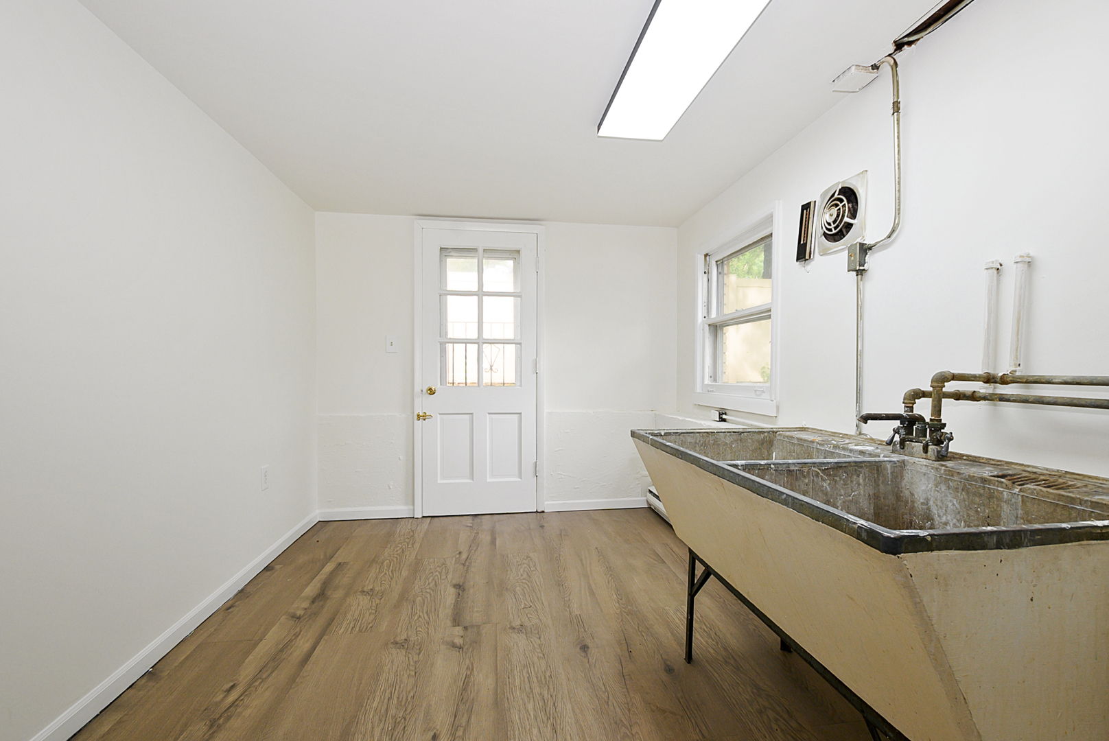 Gallery Image 14