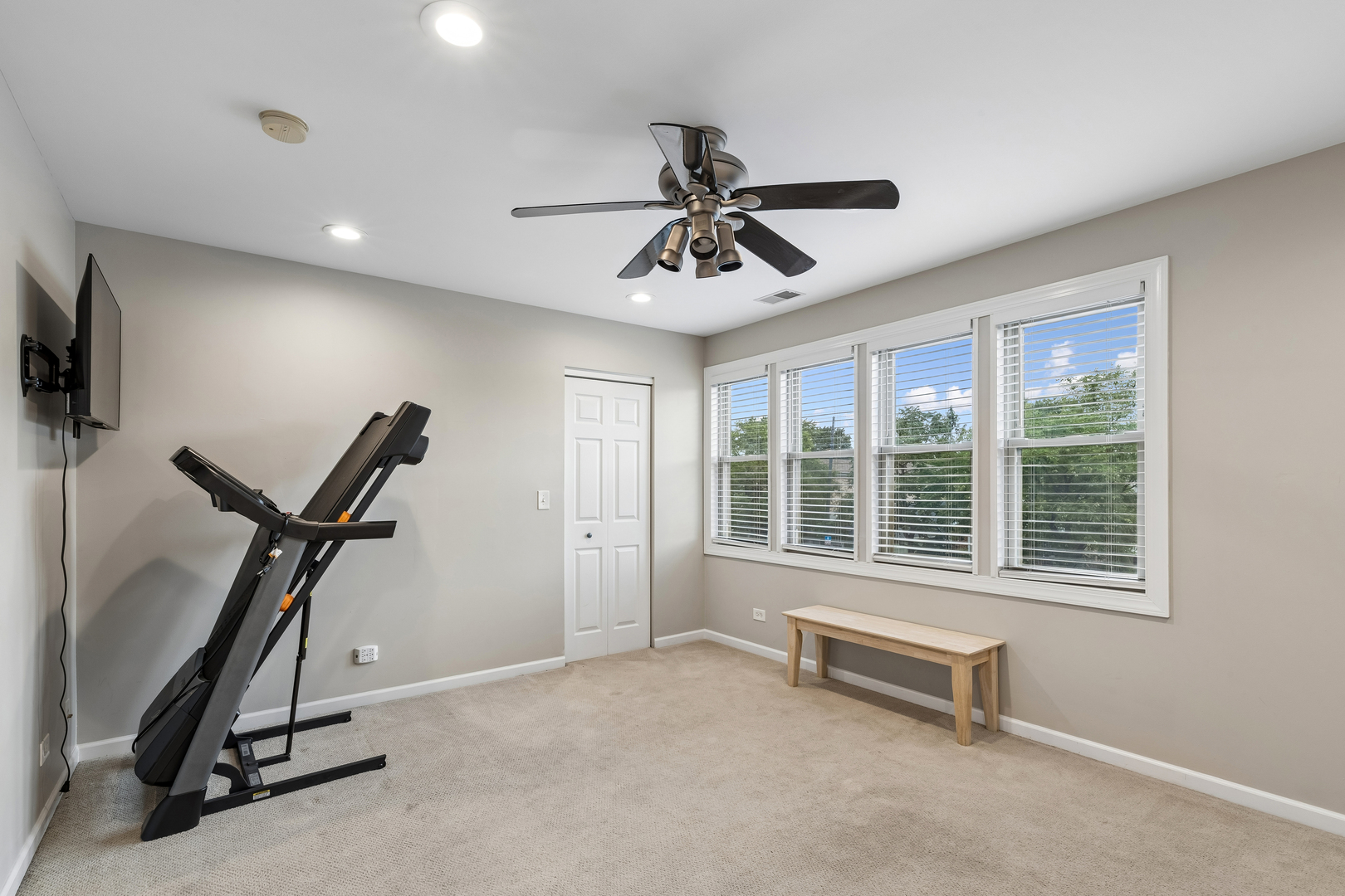 Gallery Image 16
