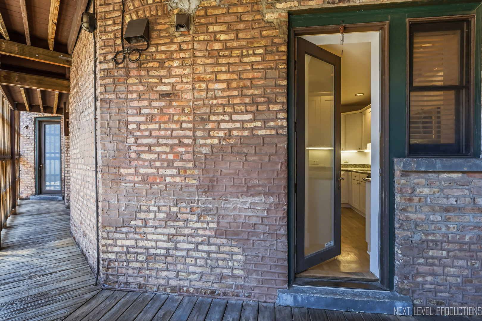 Gallery Image 14