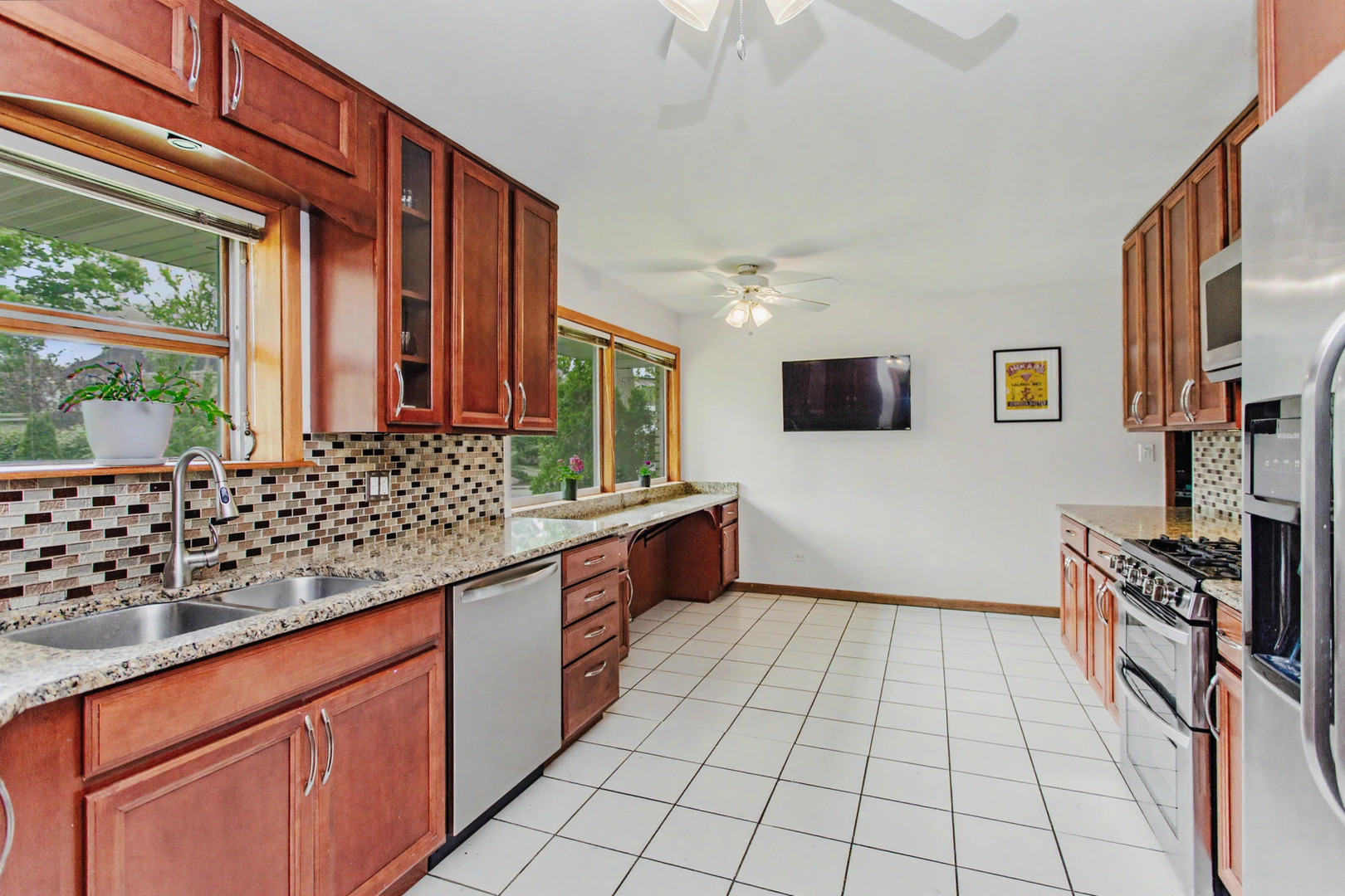 Gallery Image 19