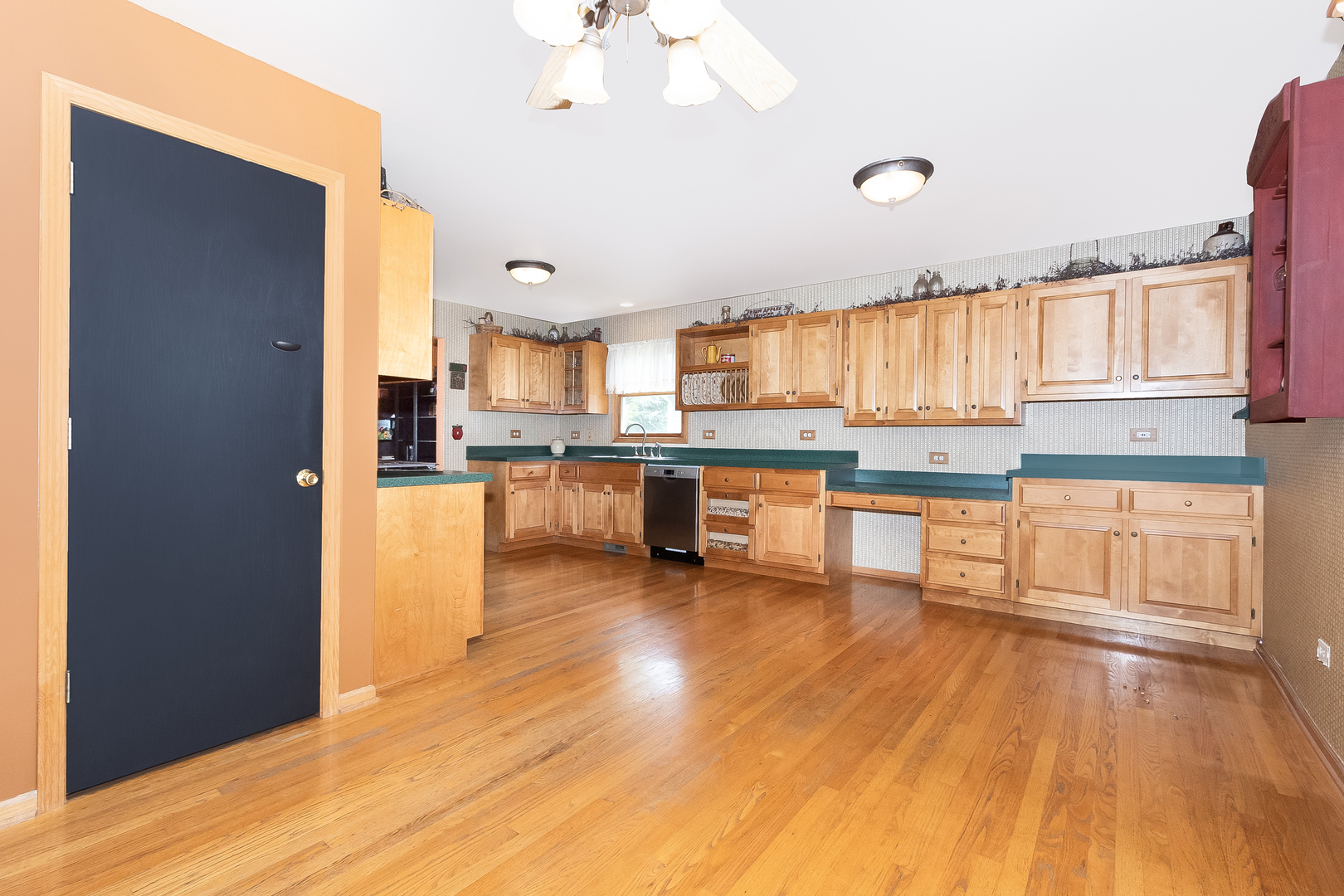Gallery Image 6