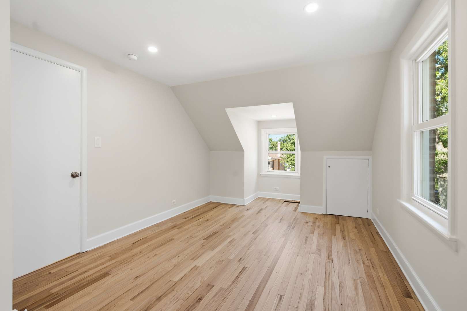 Gallery Image 16