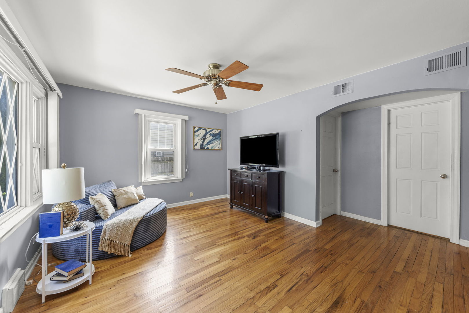 Gallery Image 6