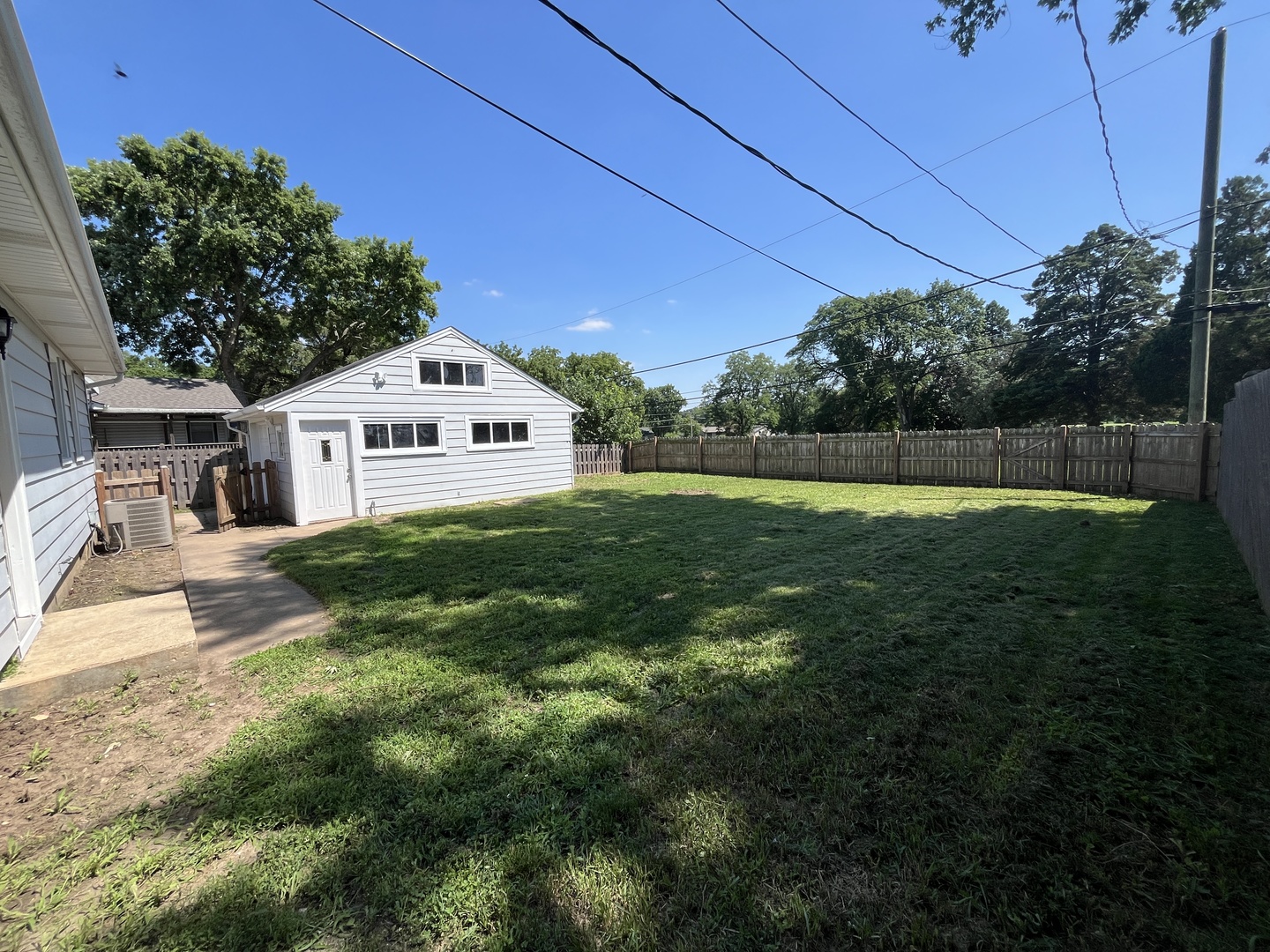 Gallery Image 16