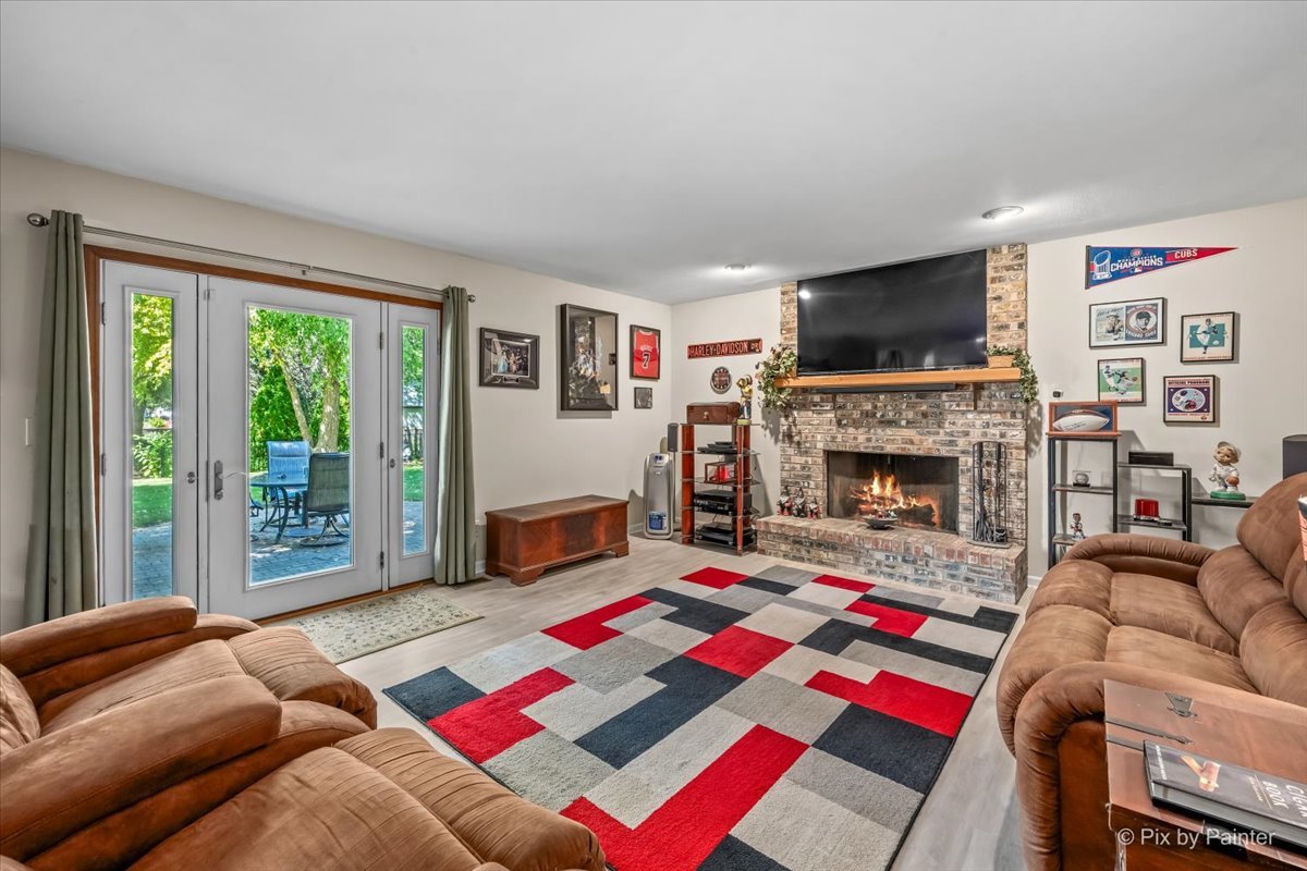 Gallery Image 13