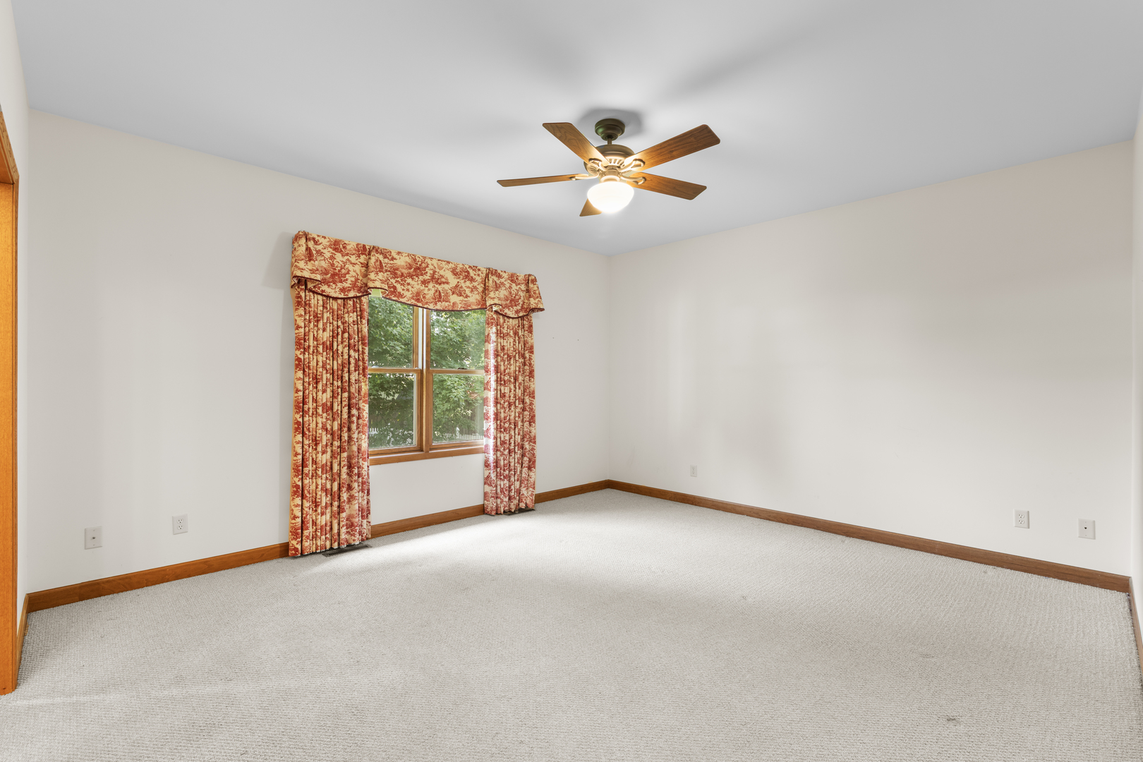 Gallery Image 18