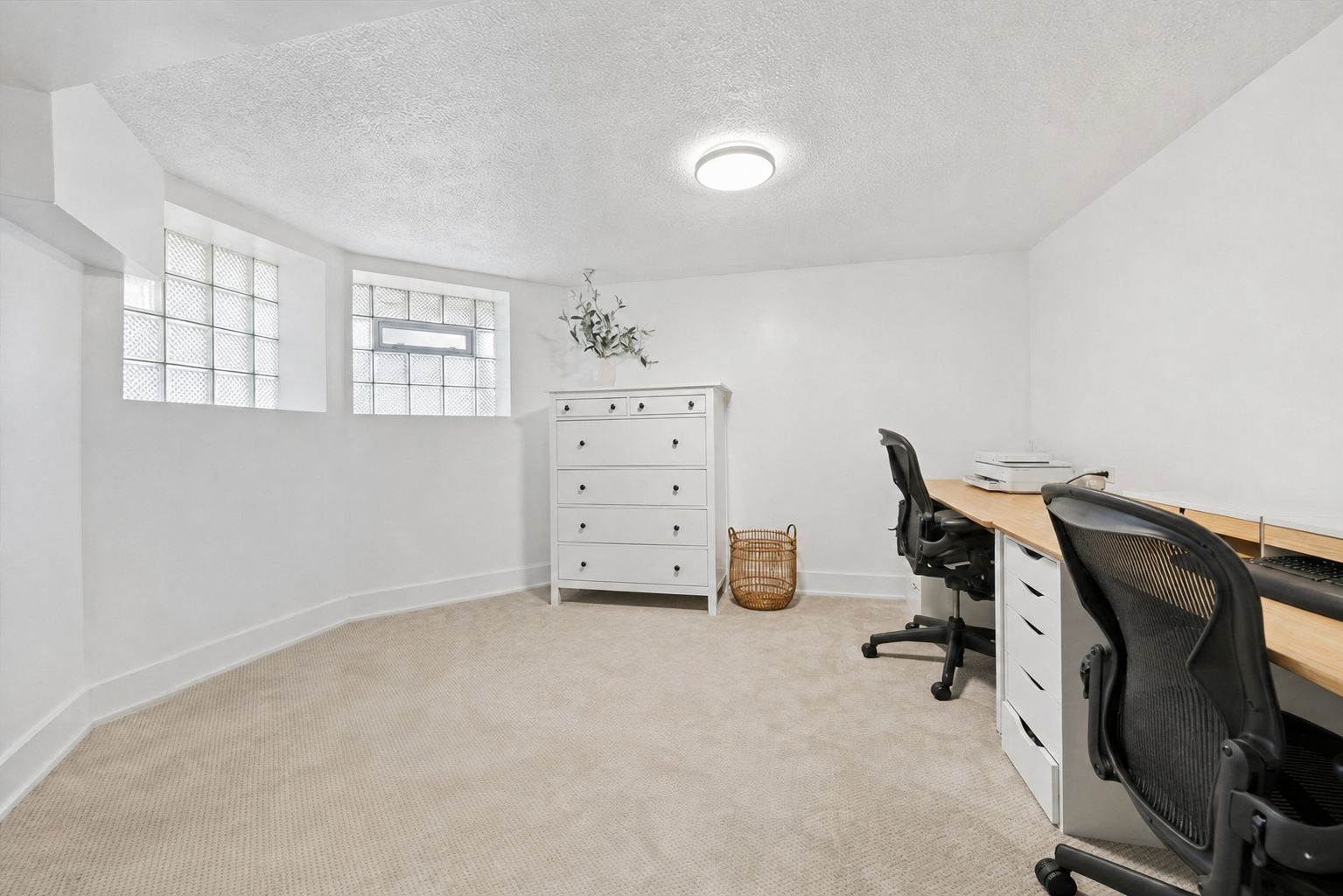 Gallery Image 18