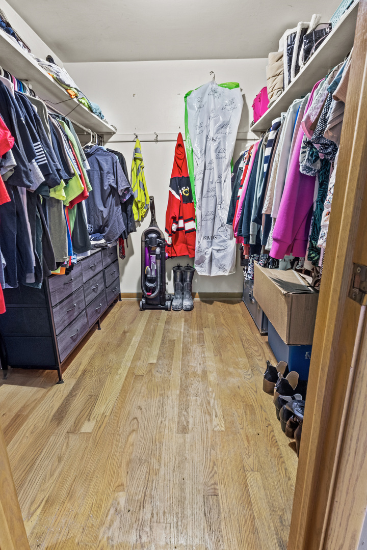 Gallery Image 38