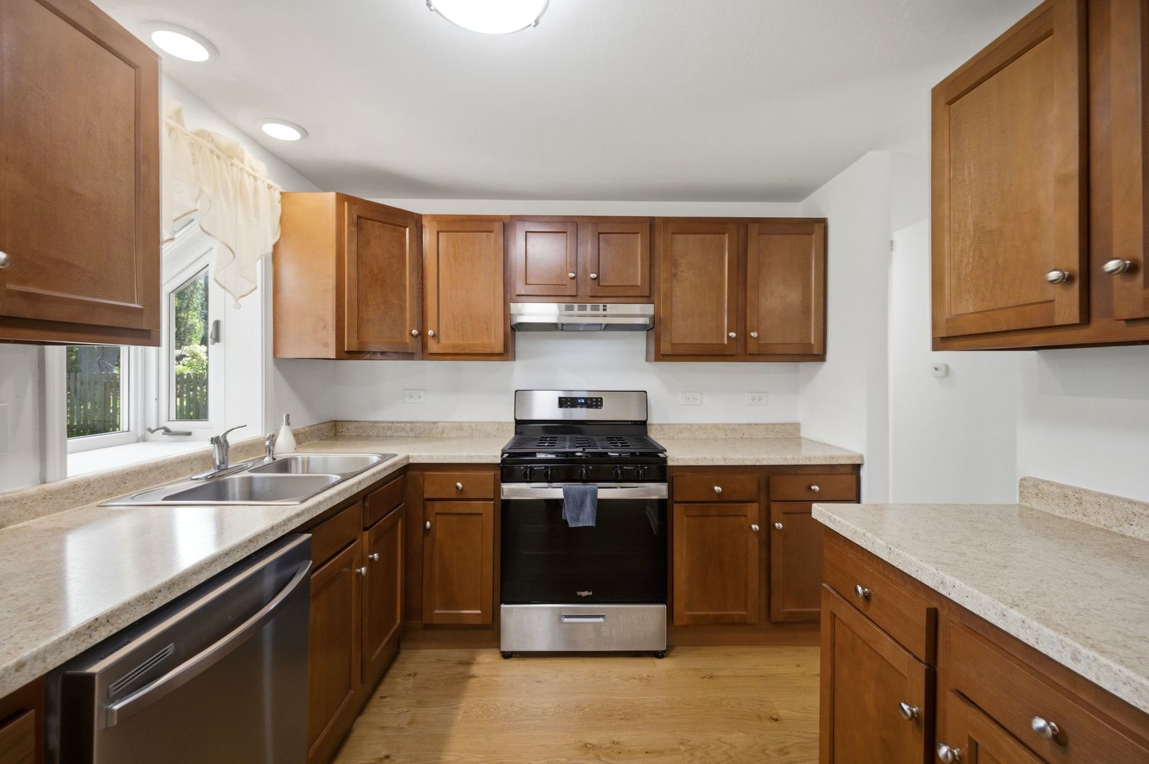 Gallery Image 15