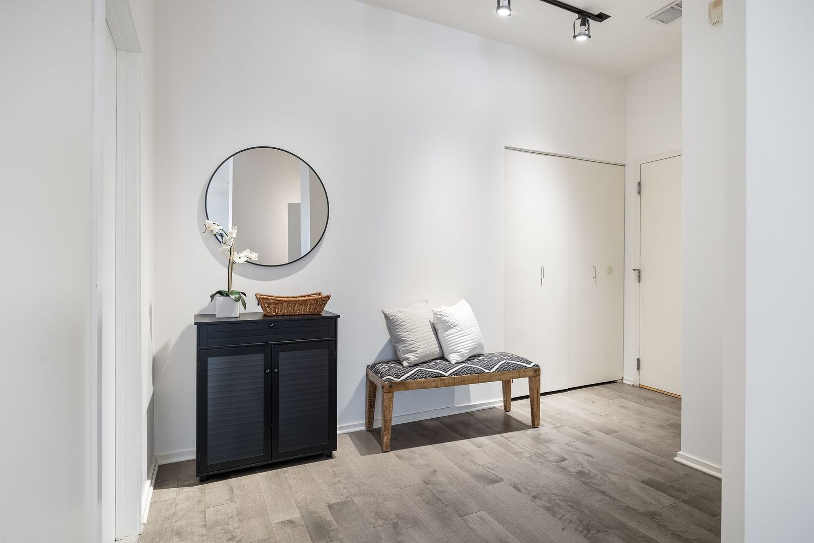 Gallery Image 19