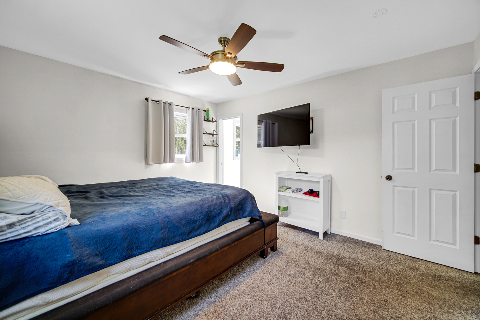 Gallery Image 14