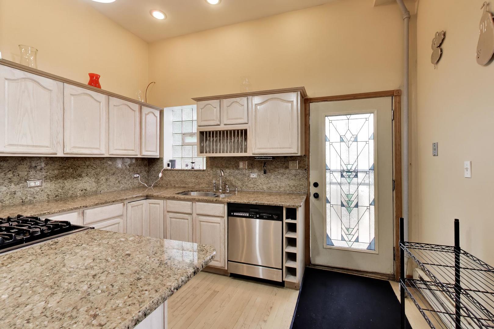 Gallery Image 12