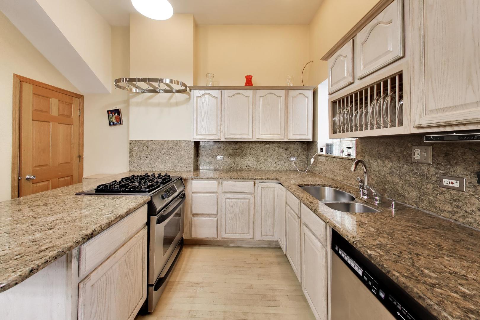 Gallery Image 13