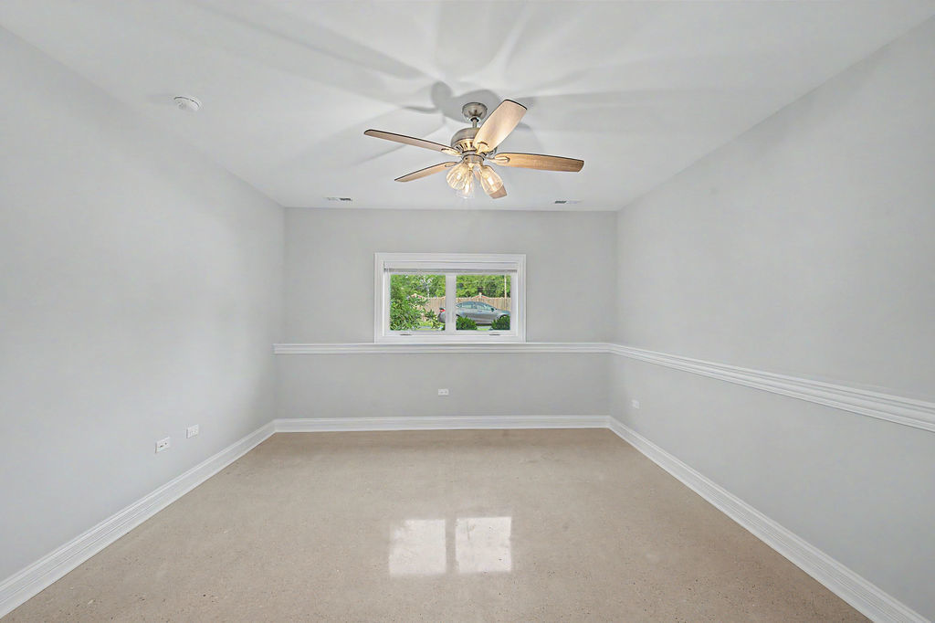 Gallery Image 16