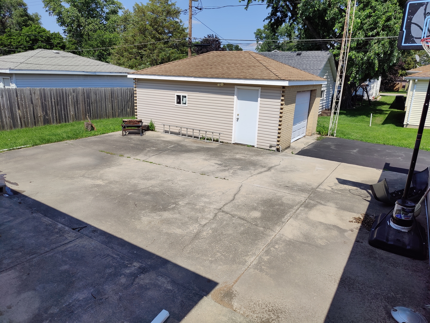 Gallery Image 13