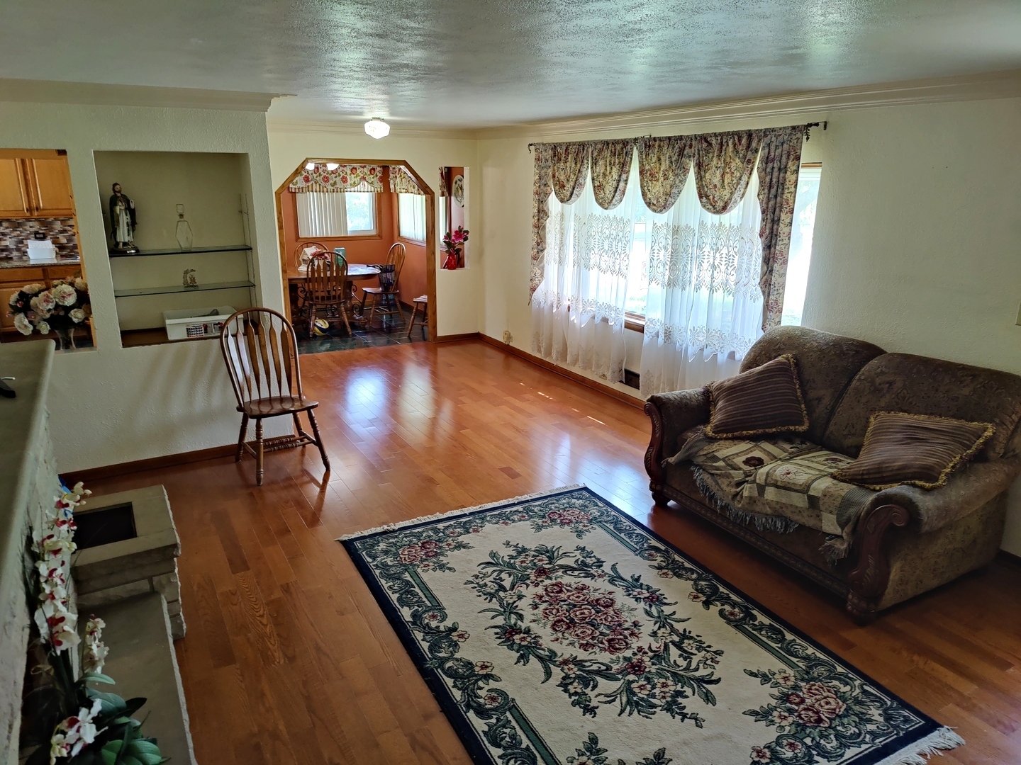 Gallery Image 19