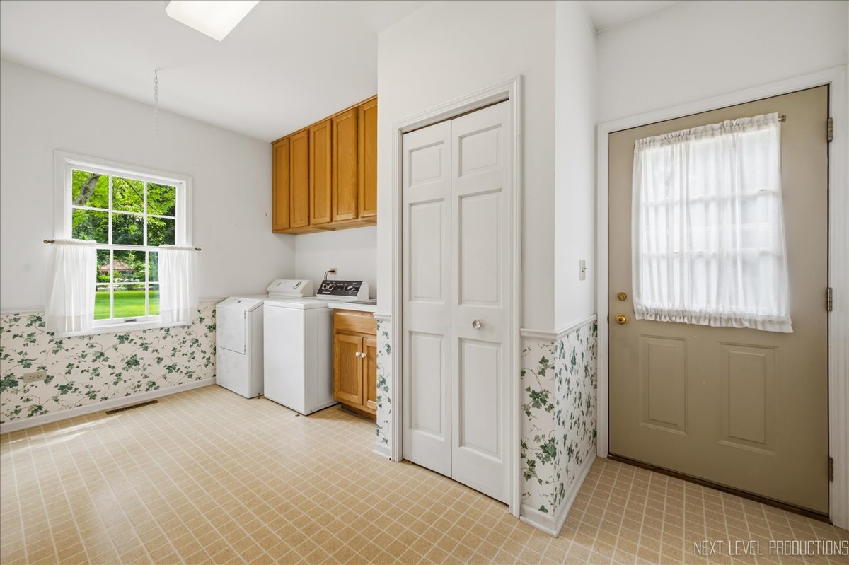 Gallery Image 15
