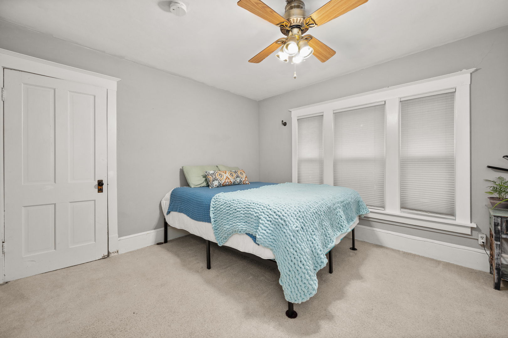Gallery Image 15