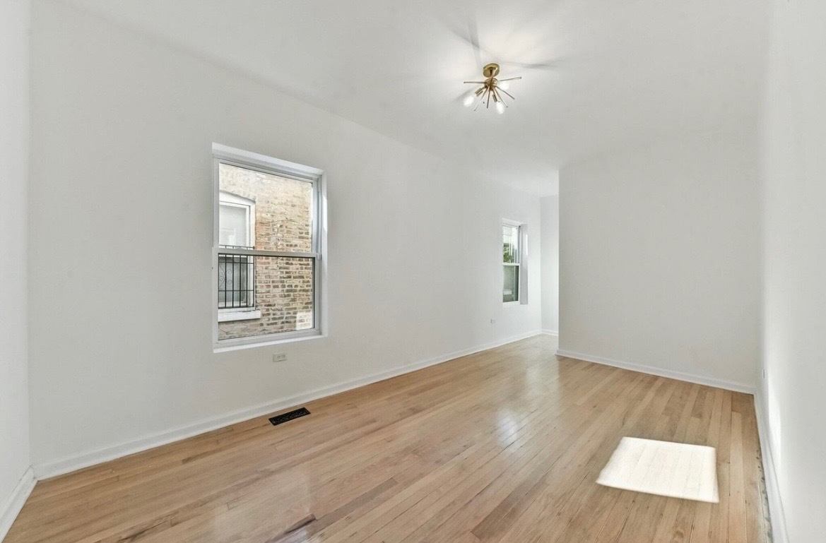 Gallery Image 19