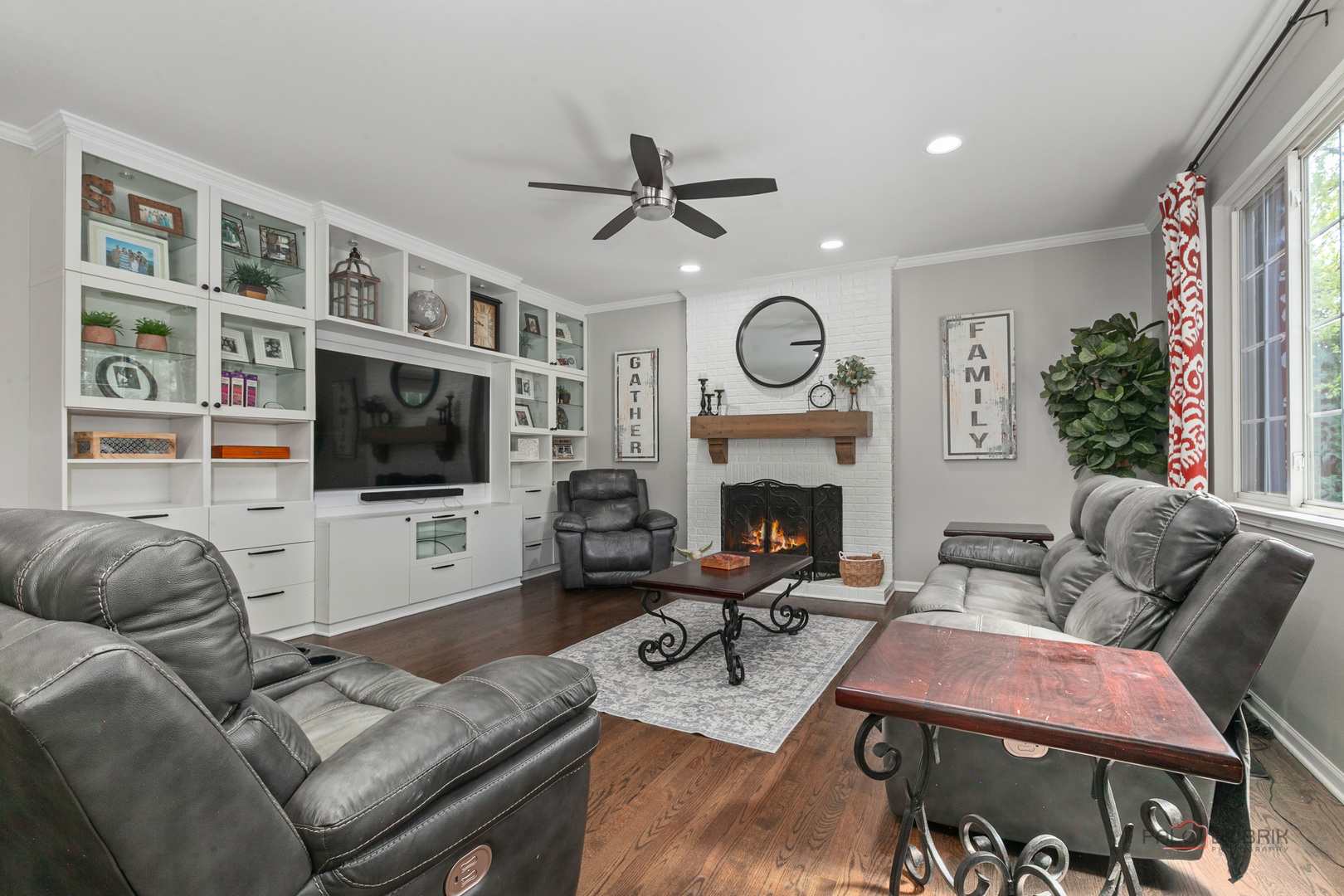 Gallery Image 11
