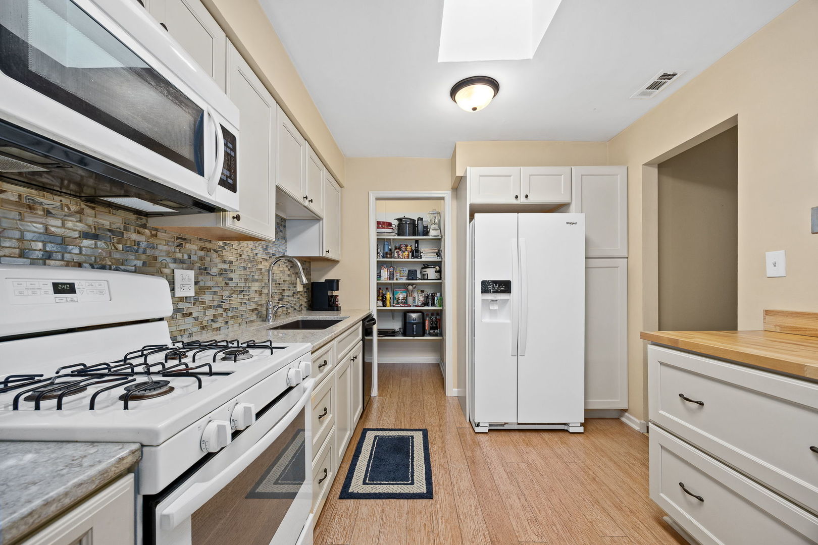 Gallery Image 9