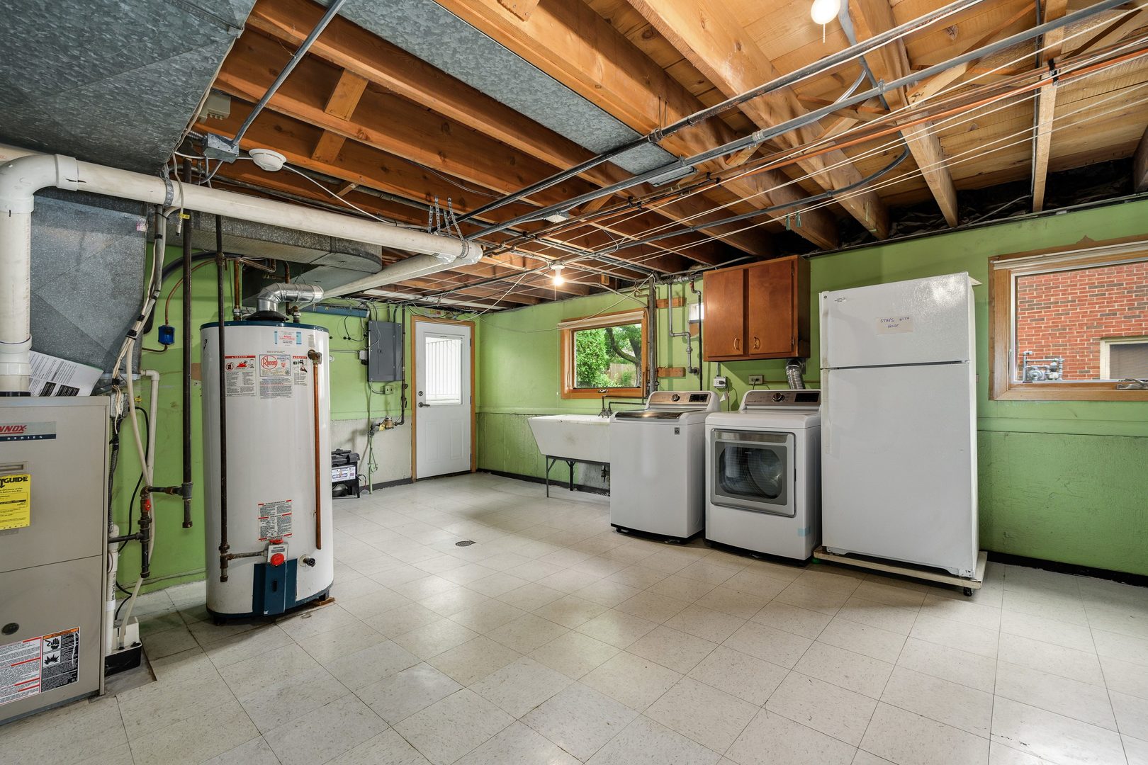Gallery Image 18