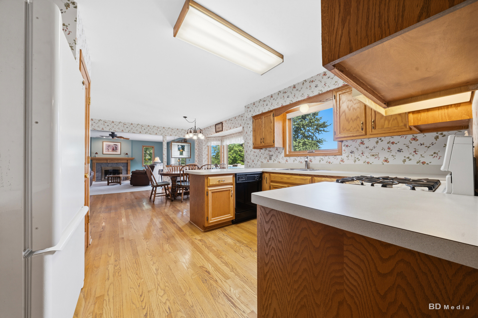 Gallery Image 13